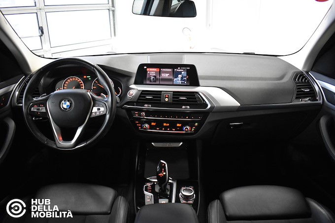 BMW X3 xDrive20d 48V Business Advantage